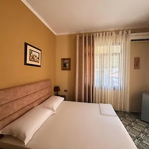  Guest house Twins Mangalem